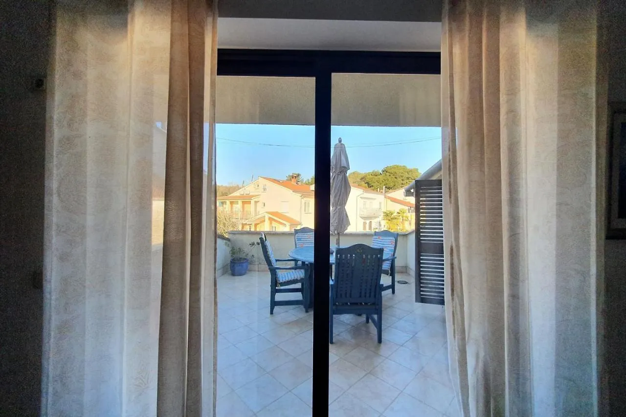 Apartment Relax For Max 5 Persons Funtana Close To The Beach 0*,